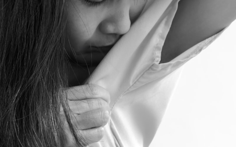 「ワキガ」と「多汗症」の違い