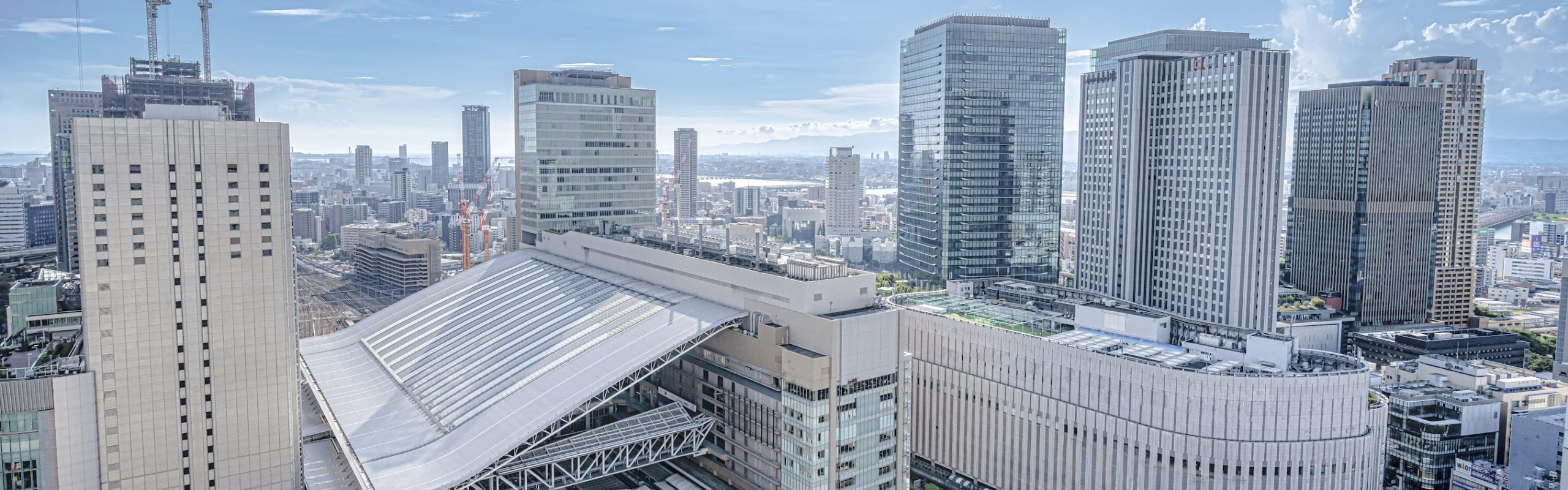 東梅田駅直結！好立地で時間を有効活用