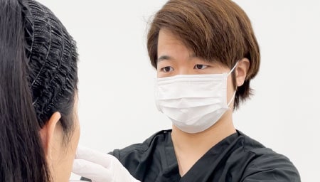1mm以下にこだわる緻密なデザイン
